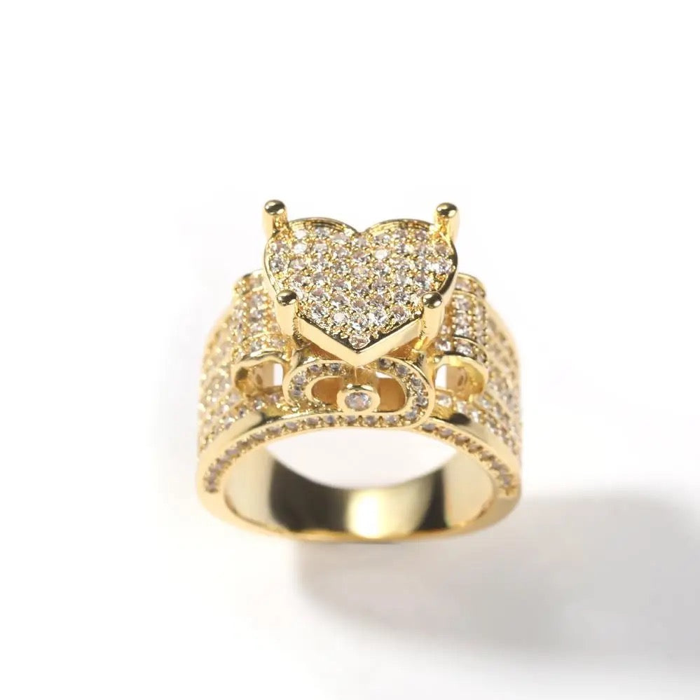 Exquisite European Romantic Brass Ring