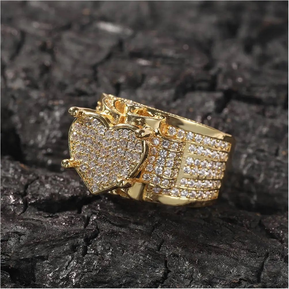 Exquisite European Romantic Brass Ring