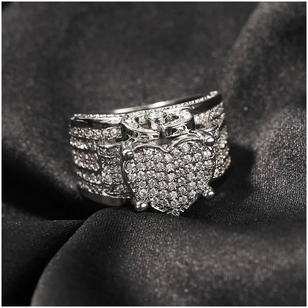 Exquisite European Romantic Brass Ring