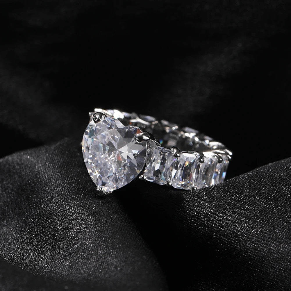 Exquisite Baguette with Stone Ring