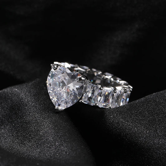 Exquisite Baguette with Stone Ring